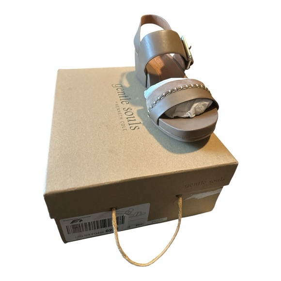 Gentle Souls Giulia 2-Band Wedge Sandals – Size 8 – New with Box - Picture 8 of 8